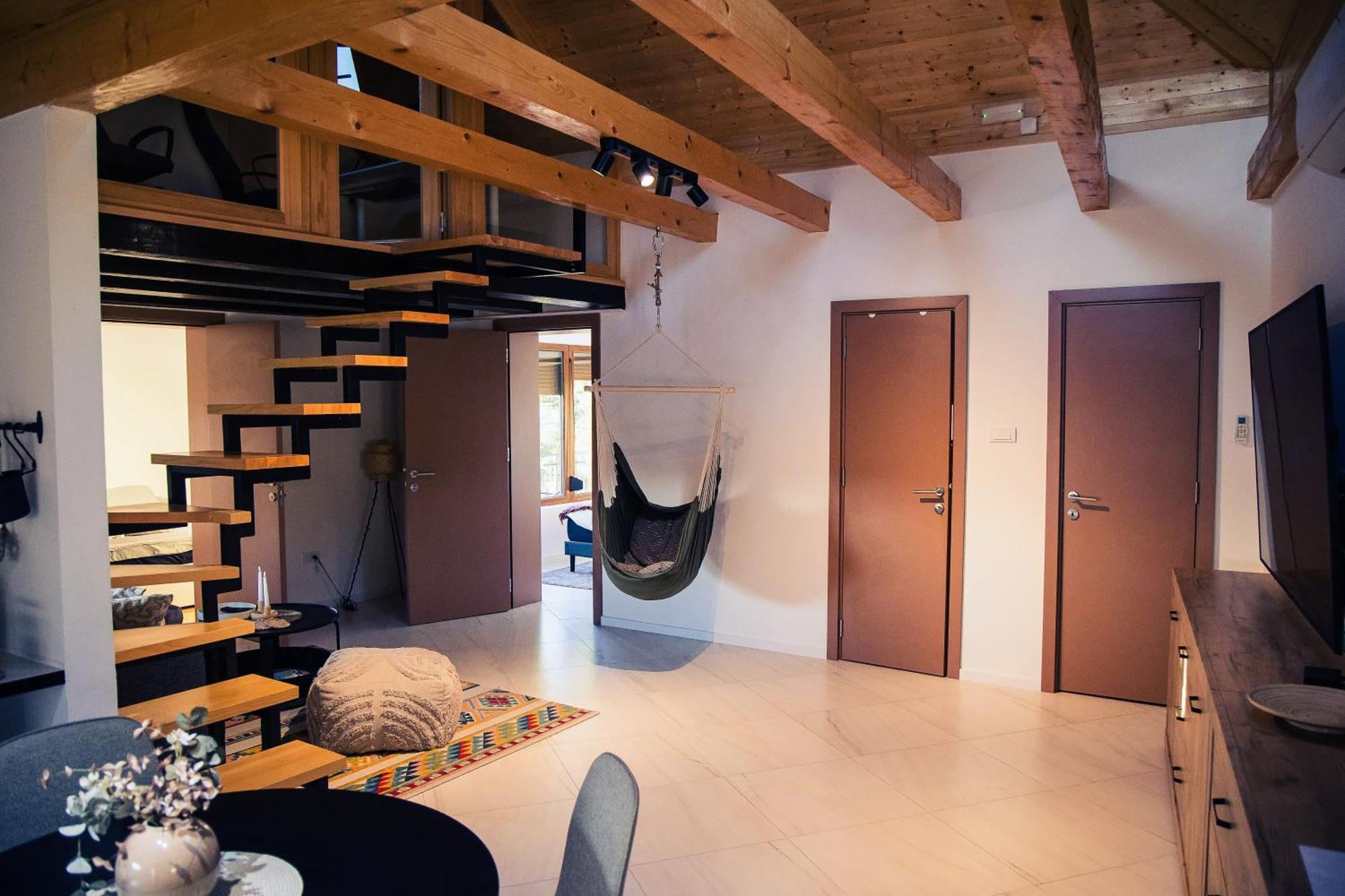 Sunset Home วรชาซ ภายนอก รูปภาพ